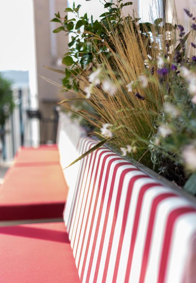Jost Hostel Montpellier Centre St Roch Экстерьер фото